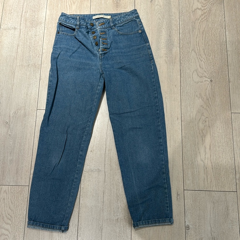 Shades of gray high waisted tapered jeans